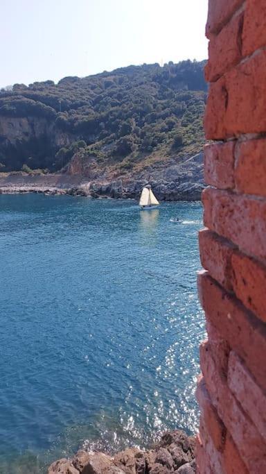 Elegante Appartamento La Spezia Centro 외부 사진