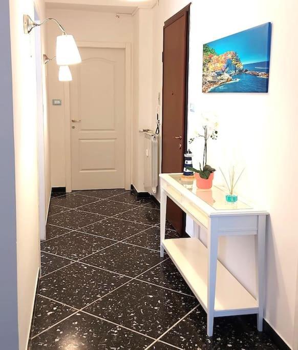 Elegante Appartamento La Spezia Centro 외부 사진