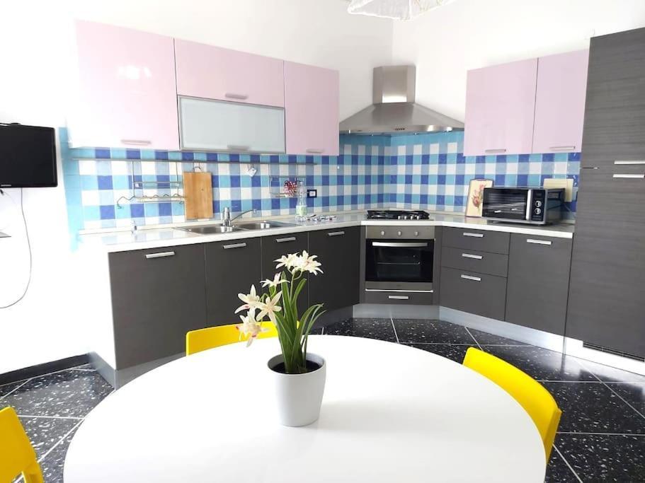 Elegante Appartamento La Spezia Centro 외부 사진